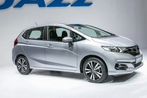 7. Honda Jazz (doanh số 70 chiếc).