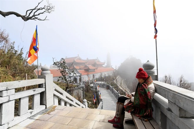 Khám phá quần thể văn hóa tâm linh thuần Việt trên đỉnh Fansipan - 5