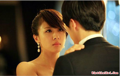 Những kiểu người dễ phản bội trong tình yêu chị em nên tránh