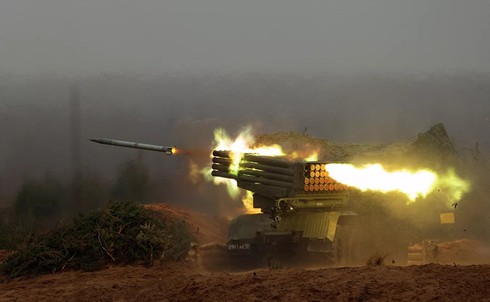 Chiêm ngưỡng hệ thống pháo phản lực BM-21 Grad “rít lửa” đánh bay mọi mục tiêu