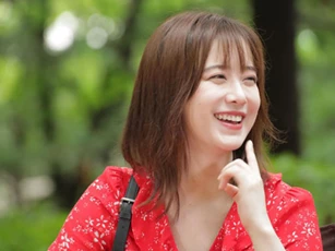 Đời 'ngộ' lắm, có 2 thứ không giữ thì chẳng mất nhưng càng giữ lại càng rơi vào tay người khác