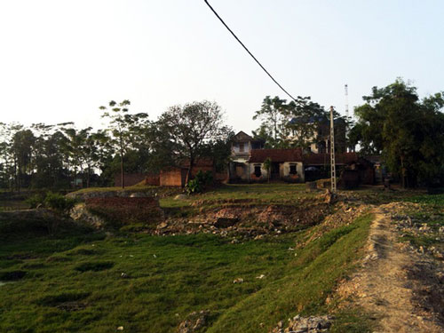 Hàng loạt cái chết thảm xảy ra trên mảnh đất “tuyệt tự”