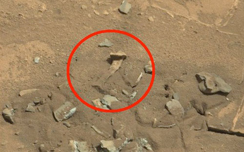 Xôn xao hình ảnh "khúc xương" trên Sao Hỏa