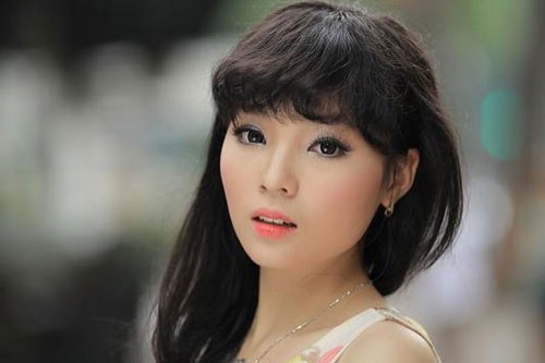 Xem lại những hình ảnh ngày xưa của Hoa hậu Kỳ Duyên mới thấy được sự "lột xác" đáng kinh ngạc