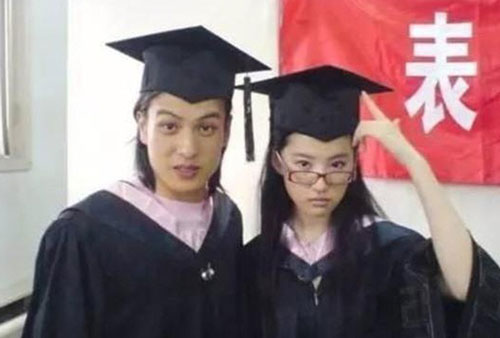 Được mệnh danh là "thần tiên tỷ tỷ" nhưng Lưu Diệc Phi lại thú nhận bản thân khi còn đi học xấu tới mức không ai muốn theo đuổi?