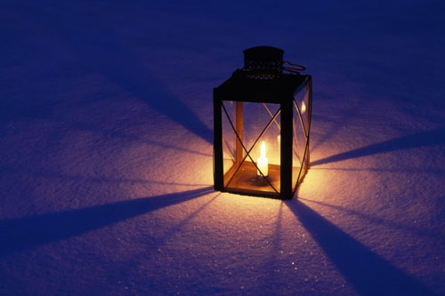 Phật tính như một ngọn đèn, dù ta không nhìn thấy người thì người cũng sẽ thấy ta