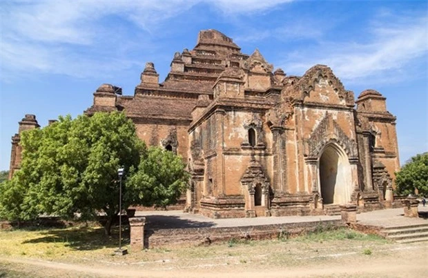 Den Bagan ghe tham ngoi den “dam mau” Dhammayangyi hinh anh 2