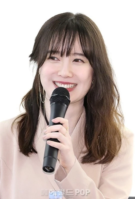 Goo Hye Sun chính thức xuất hiện hậu ly hôn, gây ngỡ ngàng với lời nhắn dành cho Ahn Jae Hyun sau nhiều lần “cà khịa” - Ảnh 3.