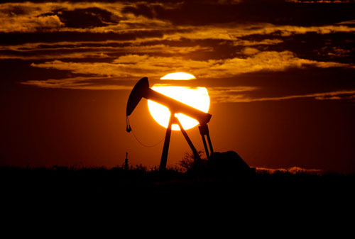 Nga - Mỹ nhất trí phối hợp vượt qua cuộc khủng hoảng dầu mỏ