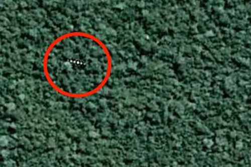Nghi ngờ tàu vũ trụ ngoài hành tinh ẩn náu trong rừng Amazon