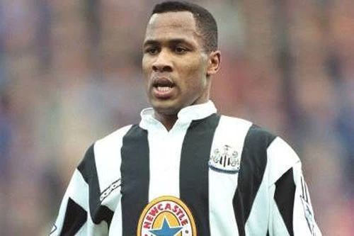 10. Les Ferdinand - 149 bàn thắng.