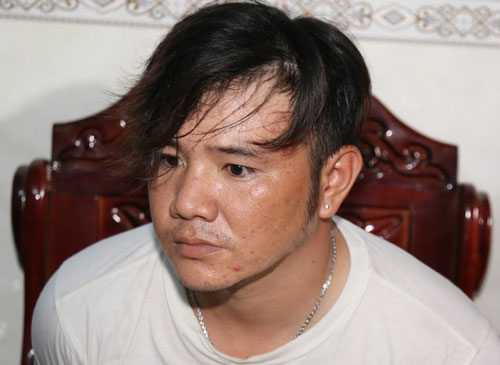 Sóc Trăng: Bắt quả tang đối tượng tàng trữ ma túy cùng nhiều hung khí nguy hiểm 