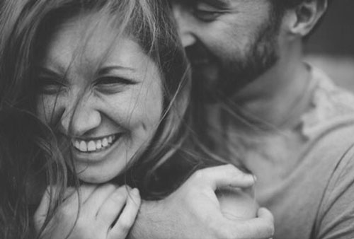 Trắc nghiệm: Liệu có người thứ ba xen vào chuyện tình của bạn không?