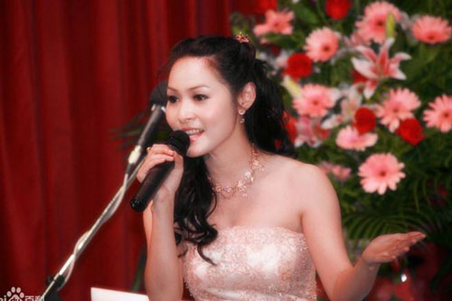 Sao nữ Hong Kong trả nhà, nhận trợ cấp 0,13 USD sau khi ly hôn