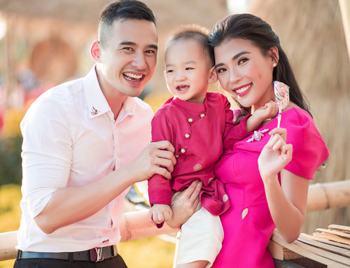 Thúy Diễm muốn sinh thêm con sau 6 tháng xa chồng