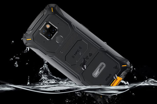 Smartphone ‘nồi đồng cối đá’, RAM 6 GB, pin 6.300 mAh, giá hơn 5 triệu