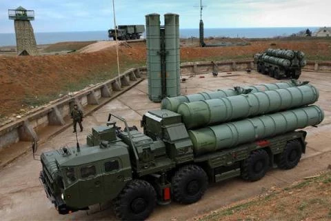 Hệ thống S-400.