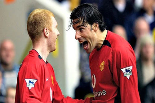 Paul Scholes và Nistelrooy có quãng thi đấu cùng nhau khá thành công