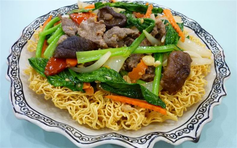 Cách làm mì xào bò vừa nhanh vừa đủ dưỡng chất cho bữa sáng 