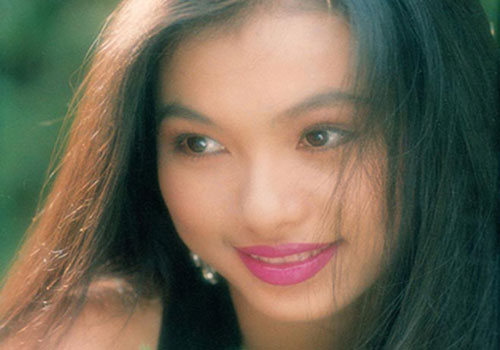 Nhan sắc thời trẻ của 'hoa hậu giàu nhất Việt Nam'