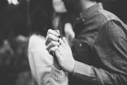 Biết là đau khổ nhưng tôi vẫn 'lao vào' đàn ông đã có vợ