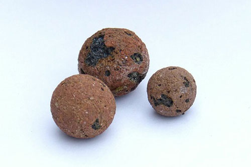 Bí mật cổ xưa của những quả bóng bằng đá hàng triệu năm tuổi