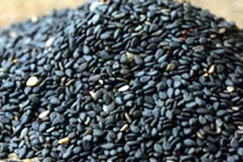 Chị em muốn đẹp tóc nên ăn vừng đen