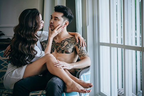 Những sao Việt xăm tên bạn đời lên cơ thể