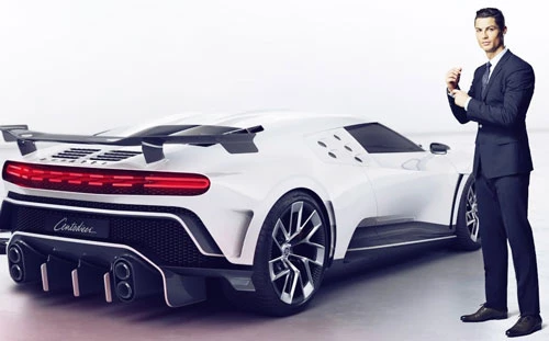 1. Bugatti Centodieci (giá: 9,5 triệu USD). Công suất 1.600 mã lực, có thể tăng tốc từ 0 lên 100km/h trong 2,4 giây, vận tốc tối đa 378km/h.