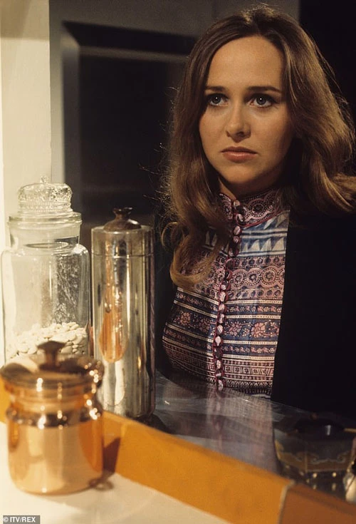 Nữ diễn viên Hilary Heath trong phim “Villains” (1972)