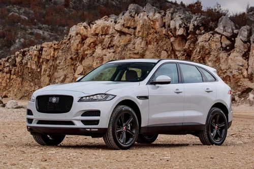 2. Jaguar F-Pace.