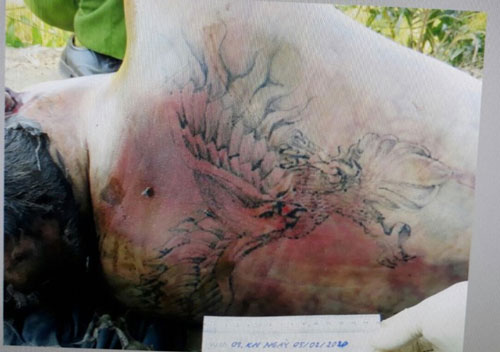 Vĩnh Long:  Người đàn ông bị siết cổ đến chết được tìm thấy trên sông