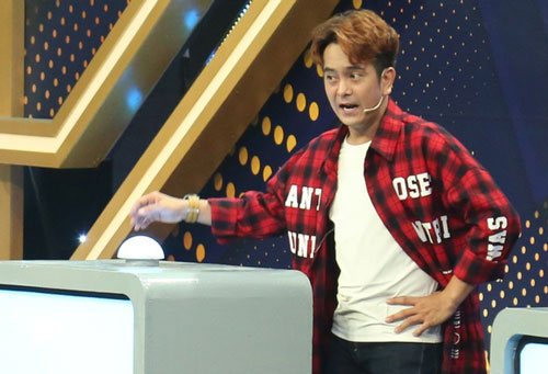 Hùng Thuận không trả lời được câu hỏi sơ đẳng về “Đất Phương Nam”