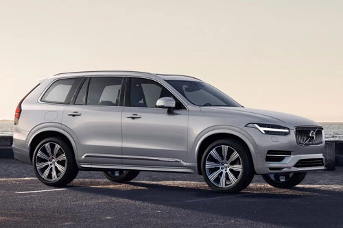 Volvo XC90.