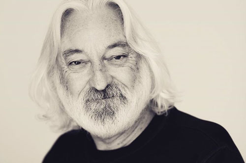 Những diễn viên huyền thoại người Anh nổi tiếng thế giới qua đời vì Covid-19