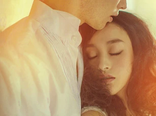 Đàn ông im lặng vào những lúc này chứng tỏ bạn không còn quan trọng với anh ấy