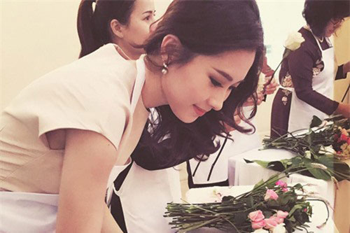 8 sao Việt sở hữu góc mặt nghiêng đẹp "quên sầu" cứ muốn ngắm mãi