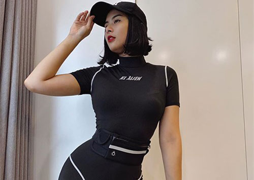 Hoa hậu Ngọc Hân chăm nấu ăn, tập thể dục ở nhà