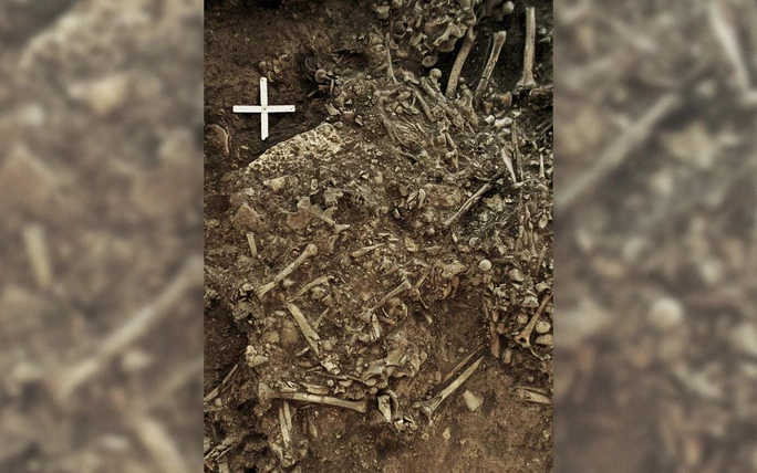 Cận cảnh ngôi mộ cổ chứa chủng cổ đại của vi khuẩn dịch hạch - Ảnh do nhóm nghiên cứu cung cấp