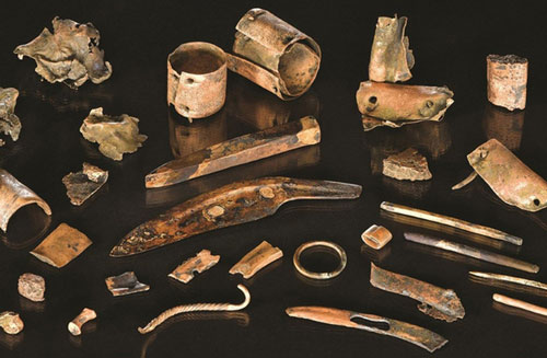 Bí ẩn hài cốt 140 chiến binh nằm giữa kho báu 3.200 năm