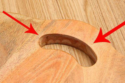 Lý giải công dụng thật sự của chiếc lỗ trên thớt ít người hay biết