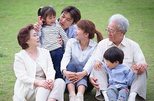 Làm mẹ kế thời 4.0 dễ hay khó?