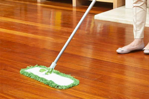 Áp dụng những mẹo này, sàn nhà cả tuần không cần lau mà vẫn sạch bong sáng bóng