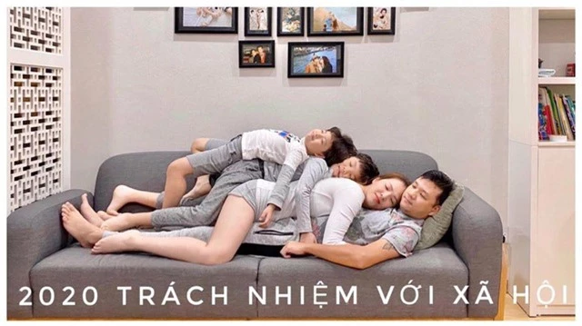 MC Hoàng Linh chia sẻ ảnh gia đình nằm chồng lên nhau gây “bão mạng” - 4