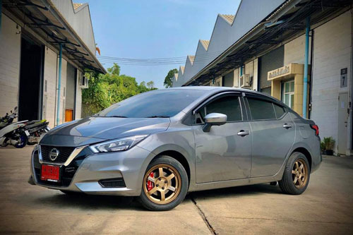 Sedan Nissan động cơ tăng áp, siêu tiết kiệm xăng, giá hơn 400 triệu, ‘đe nẹt’ Honda City, Toyota Vios