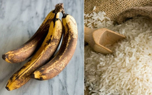 Vùi quả chuối thâm đen vào bao gạo, 1 giờ sau bạn sẽ thấy kết quả bất ngờ