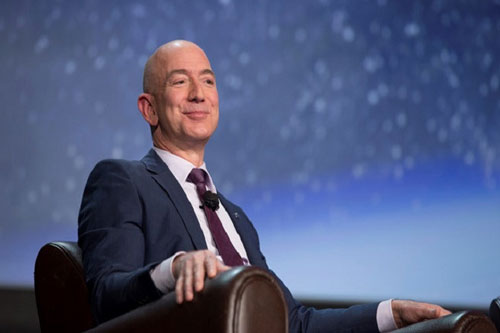 Tỷ phú Jeff Bezos. Ảnh: Bloomberg