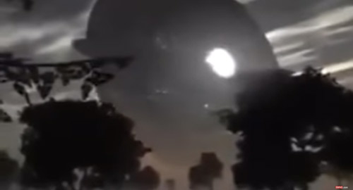 Xôn xao việc đĩa bay 'ghé thăm’ vùng quê Malaysia?