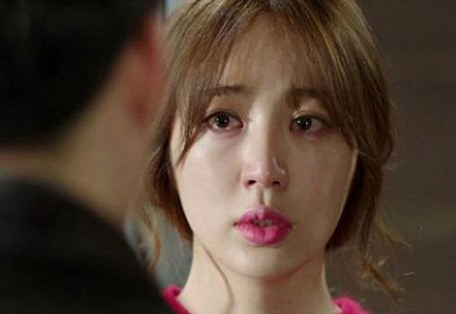 'Cay đắng' cảnh ở chung một nhà với tình nhân của chồng