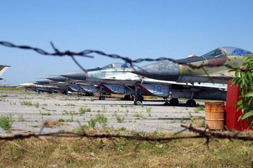 Ukraine phục hồi thành công máy bay săn ngầm Be-12 từ ‘đống sắt vụn’